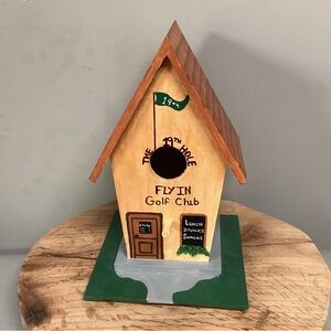 🟢 Vintage & Hand Painted - Solid Wood & Golf Themed Birdhouse - Very Unique